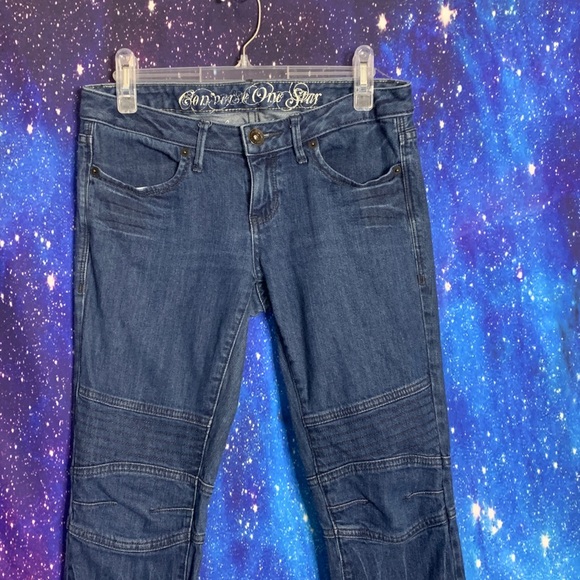 Converse One Star-Medium Wash Skinny Jeans 8 Fit 5 - Picture 2 of 10